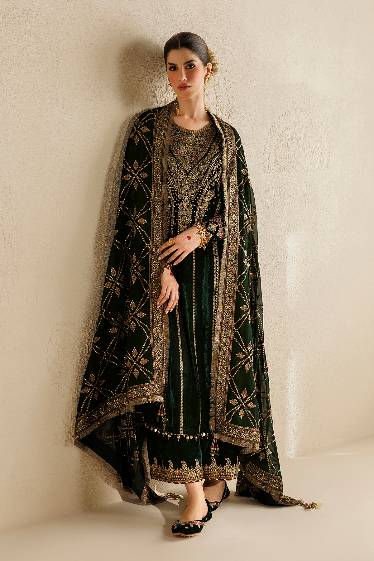D07 | Jazmin | Chandni Velvet Formals 2026