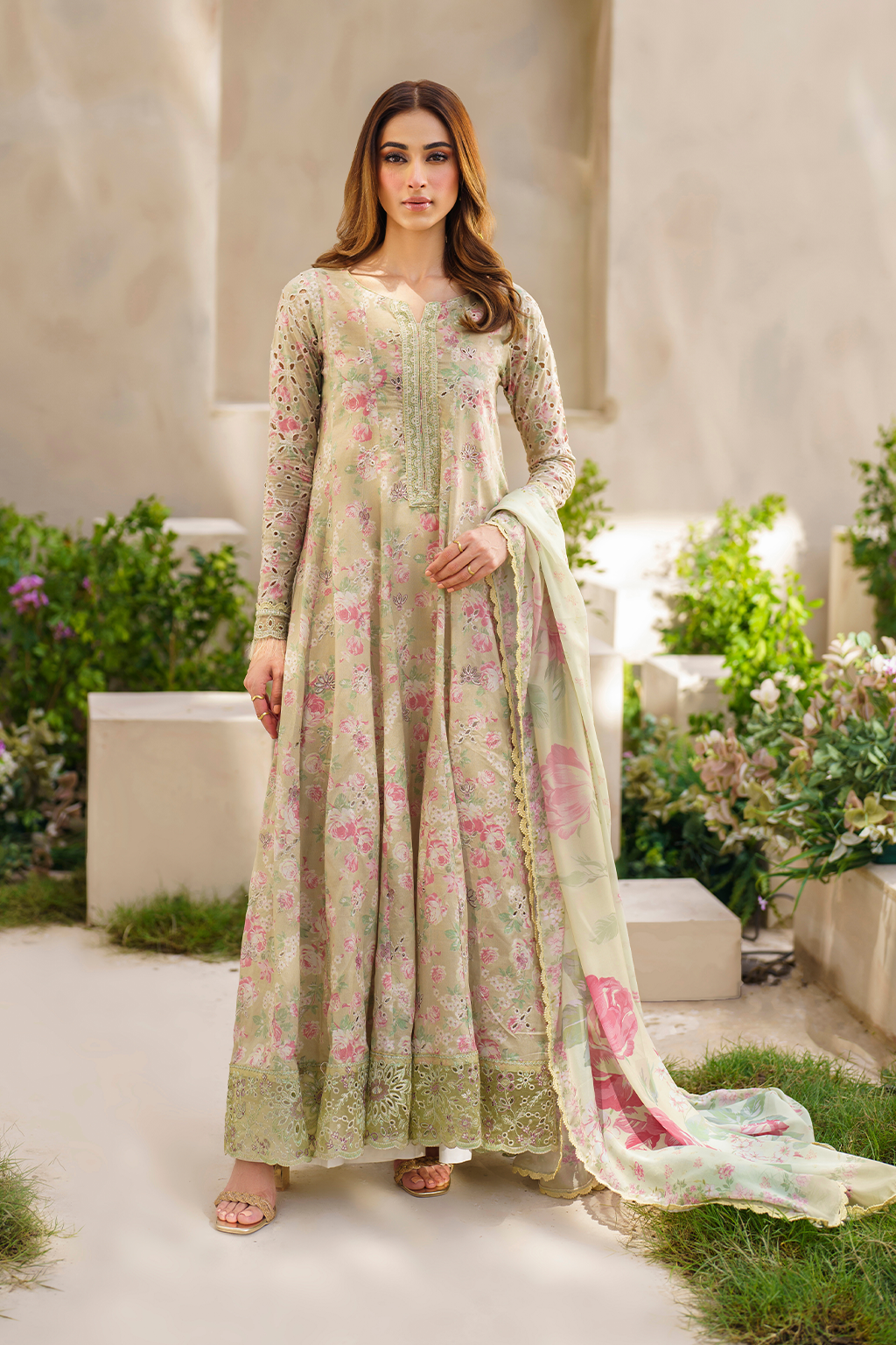 SFL-05 | Iznik | Festive Lawn Collection 2024