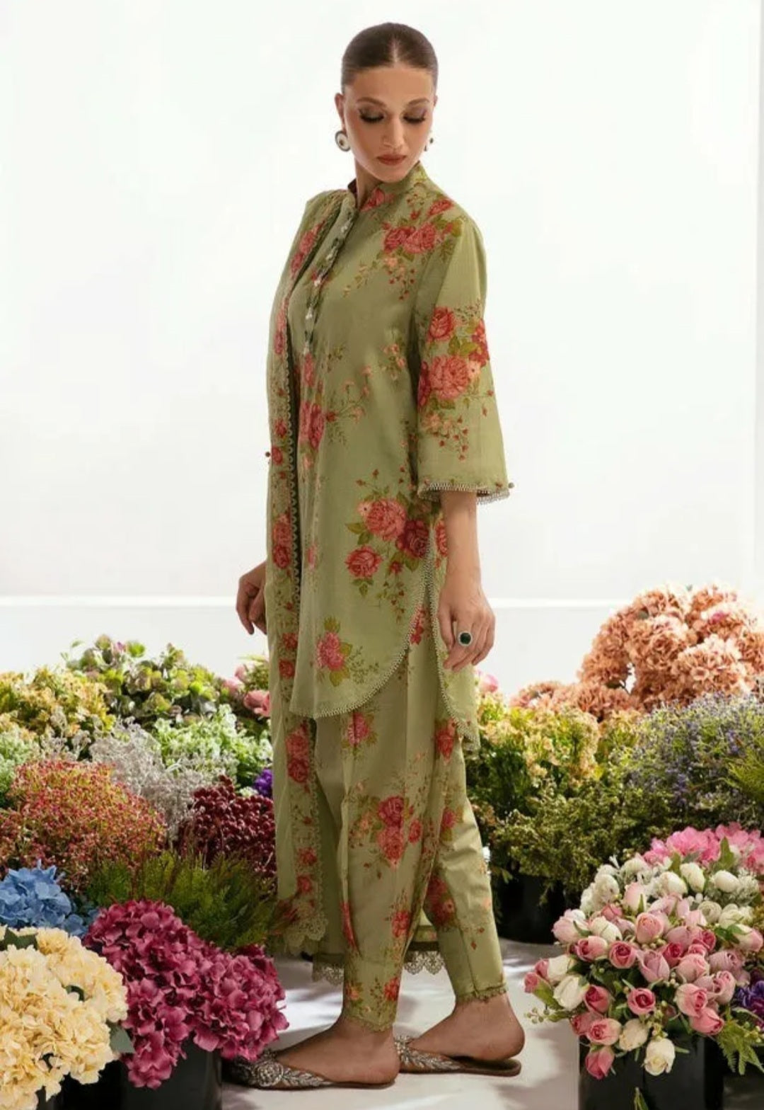 10A | Sana Safinaz | Mahay Summer lawn'23