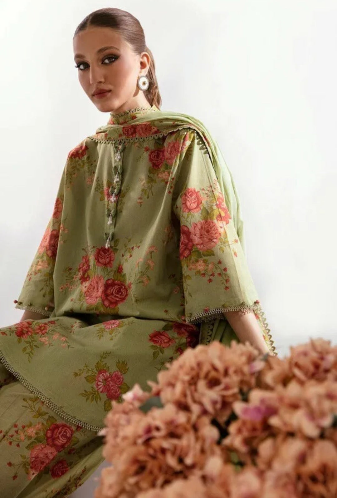 10A | Sana Safinaz | Mahay Summer lawn'23