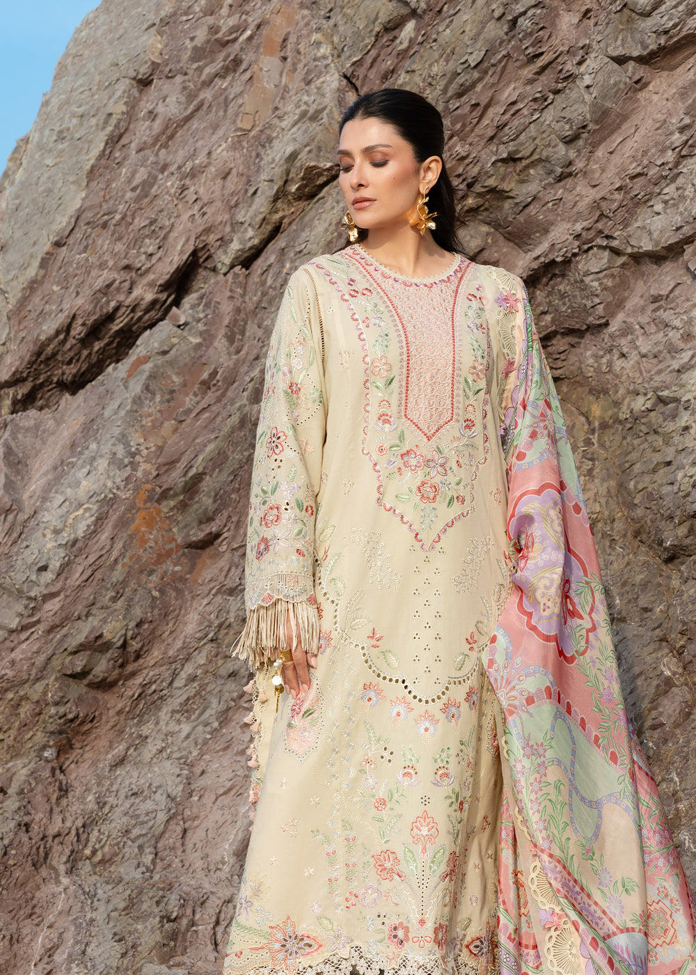 Sunehri | Sadaf Fawad Khan | Siraa Luxury Lawn Collection 2026