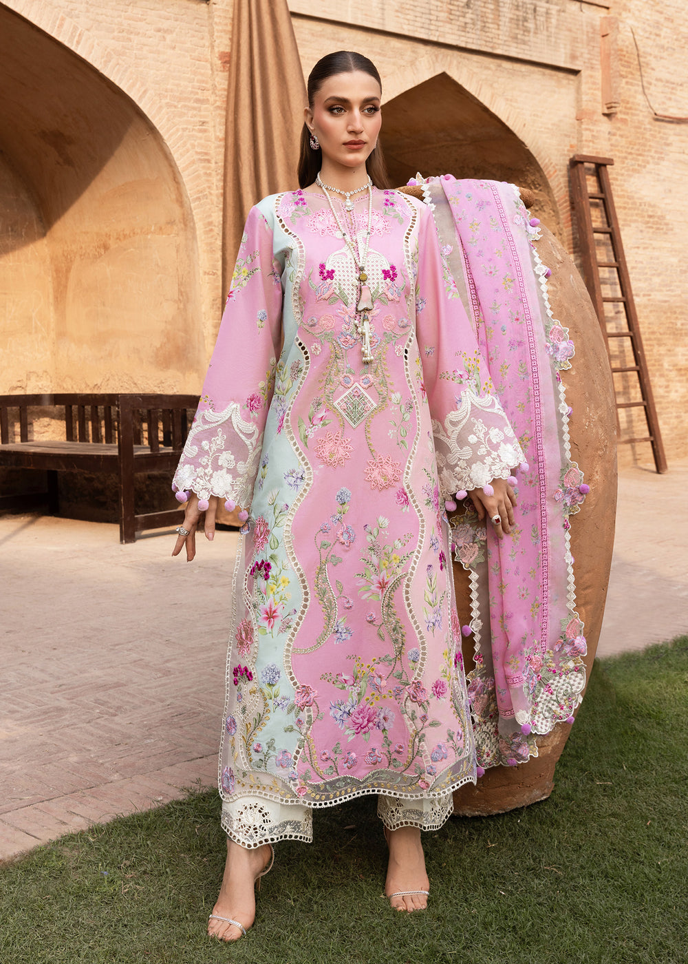 FAYE-7-A | Saira Shakira | Breeze Luxury Lawn Collection 2026