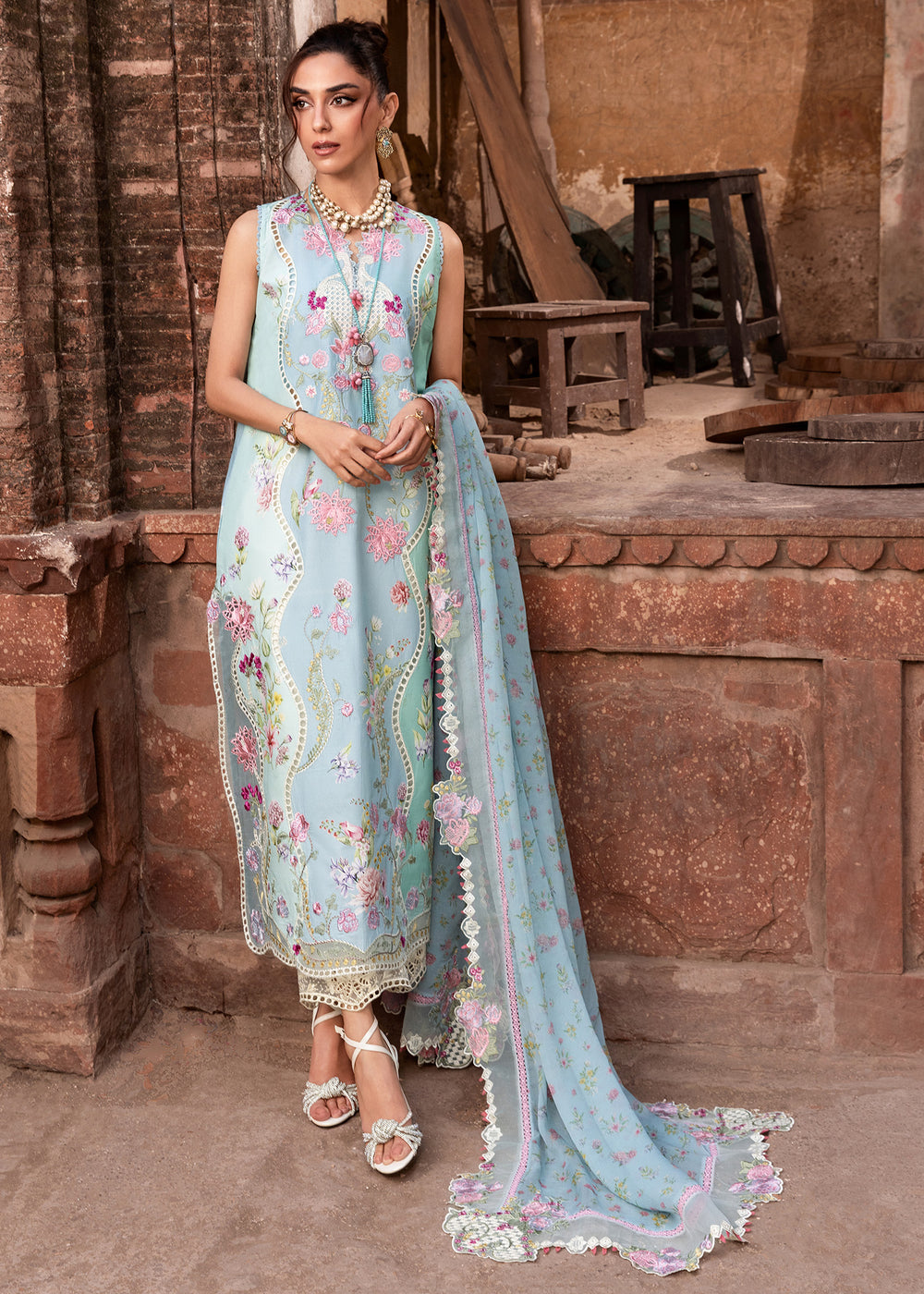 FAYE-7-B | Saira Shakira | Breeze Luxury Lawn Collection 2026
