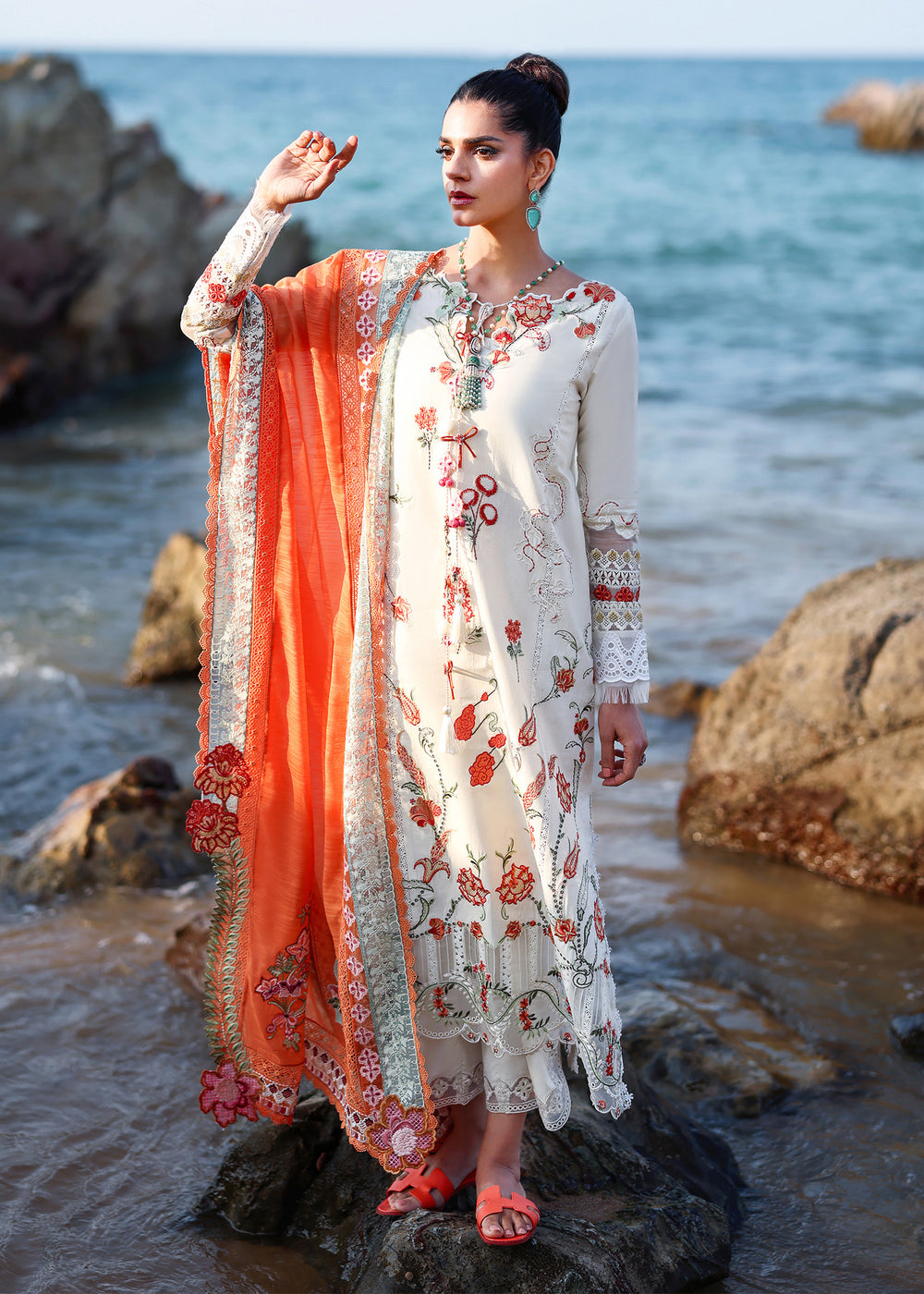GIA-5-A | Saira Shakira | Breeze Luxury Lawn Collection 2026