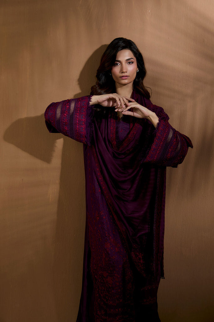 D-02 B | Sobia Nazir | Winter Shawl Collection 2025