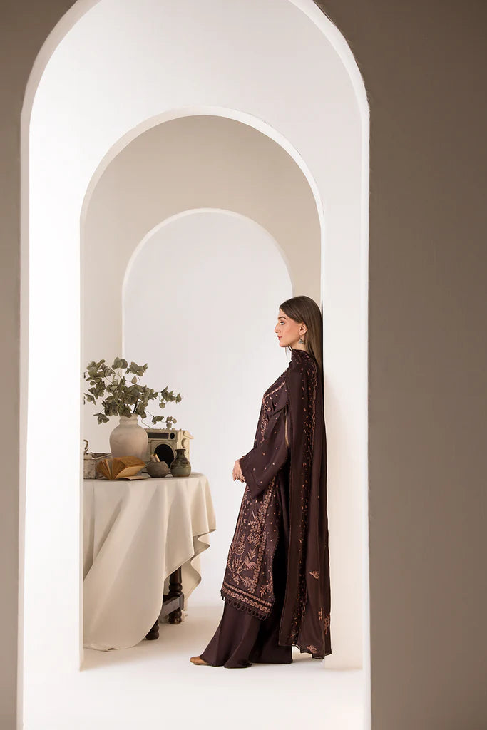Design 2B | Sobia Nazir | Winter Shawl Collection 2024