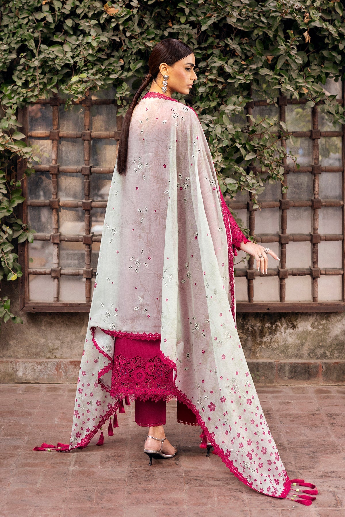 SL26-D04 | Jazmin | Shahkaar Spring Summer Lawn Collection 2026
