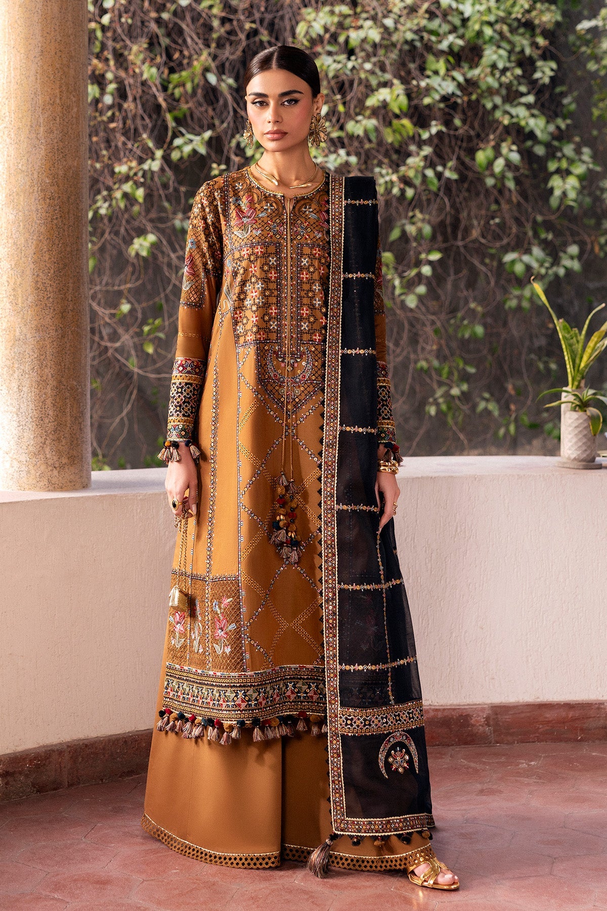 SL26-D05 | Jazmin | Shahkaar Spring Summer Lawn Collection 2026