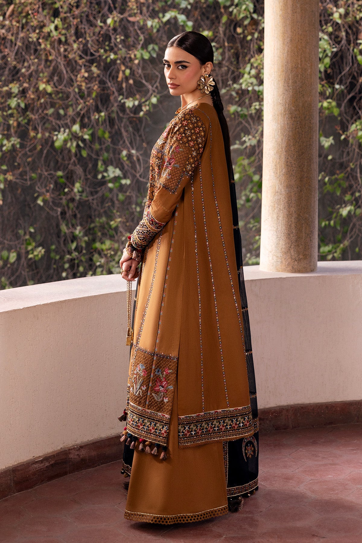 SL26-D05 | Jazmin | Shahkaar Spring Summer Lawn Collection 2026