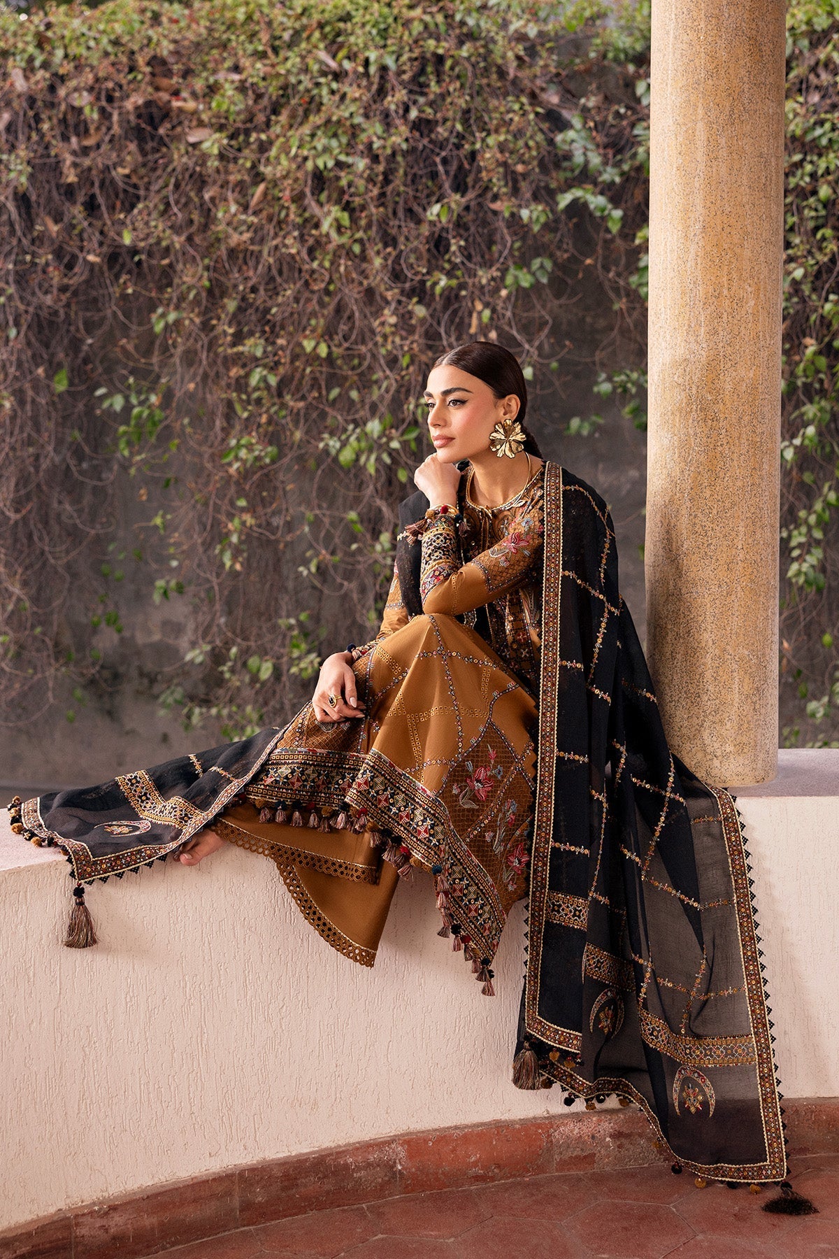SL26-D05 | Jazmin | Shahkaar Spring Summer Lawn Collection 2026