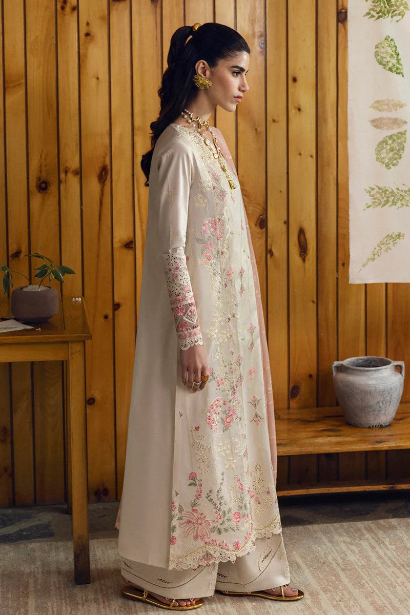 DC-07 Tyrah | Qalamkar | QlineKari Lawn 2025