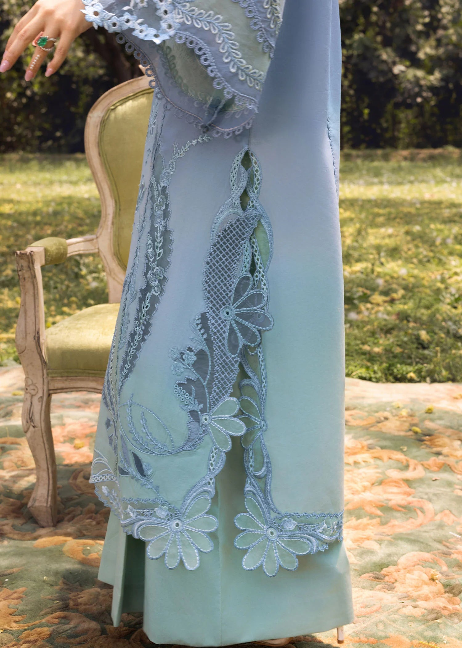 ALL THINGS OMBRE - D1 A | Crimson | Tasawar Luxe Lawn 2025