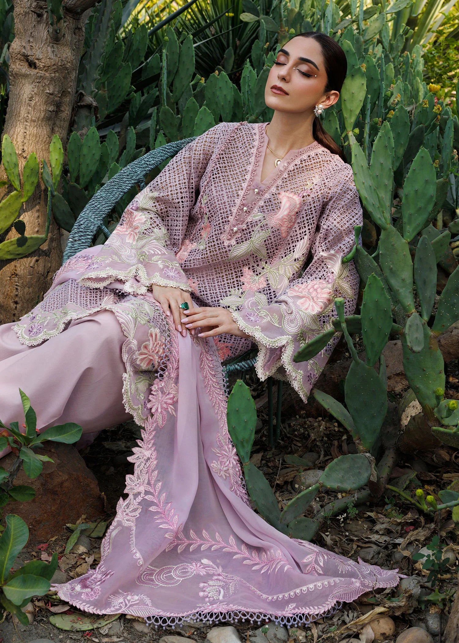 ONE TRUE LOVE - D6B | Crimson | Tasawar Luxe Lawn 2025