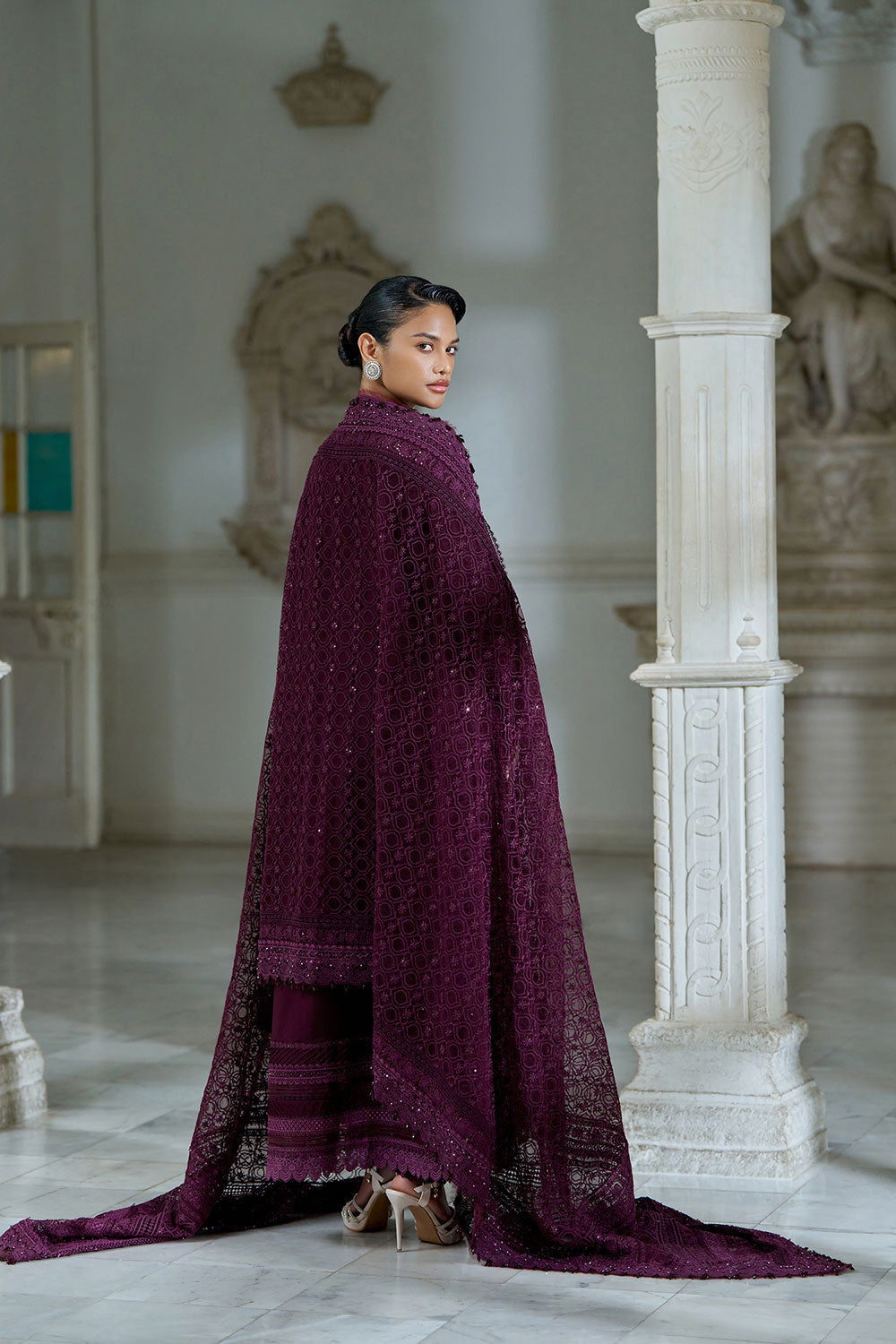 https://intl.sobianazir.net/cdn/shop/files/3-B-_12.jpg?v=1769959507&width=1800