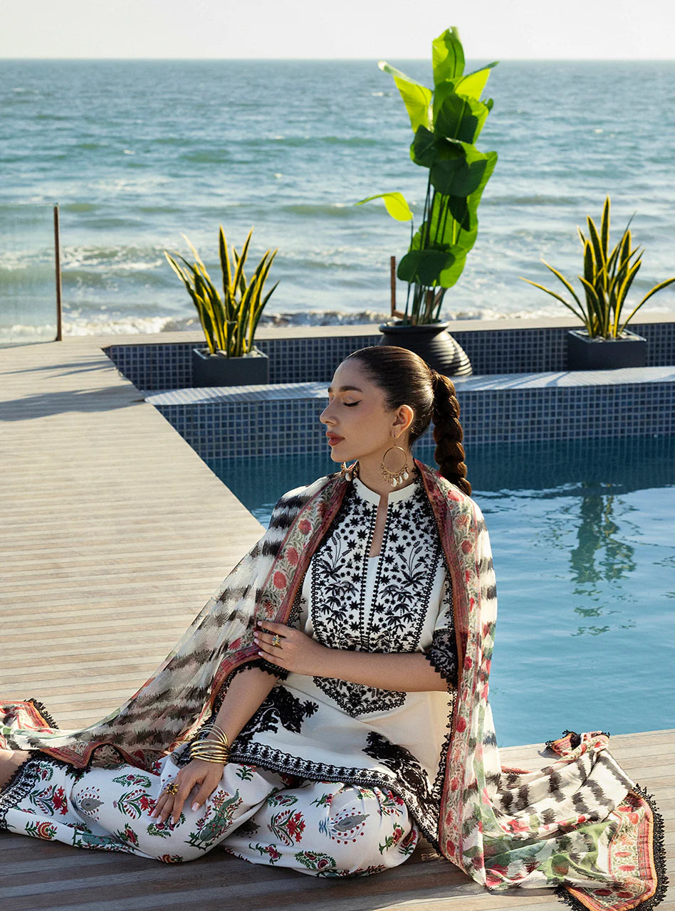 Azureh | Zainab Chottani | Tahra Lawn 2025