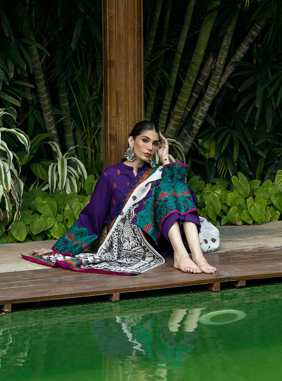 Vaniza | Zainab Chottani | Winter Shawl Collection 2024