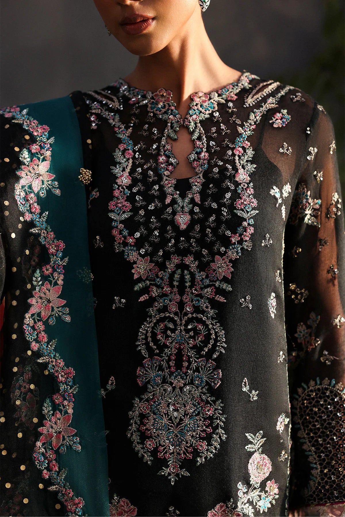 Larosea | Afrozeh | La Fuchsia Collection 2025