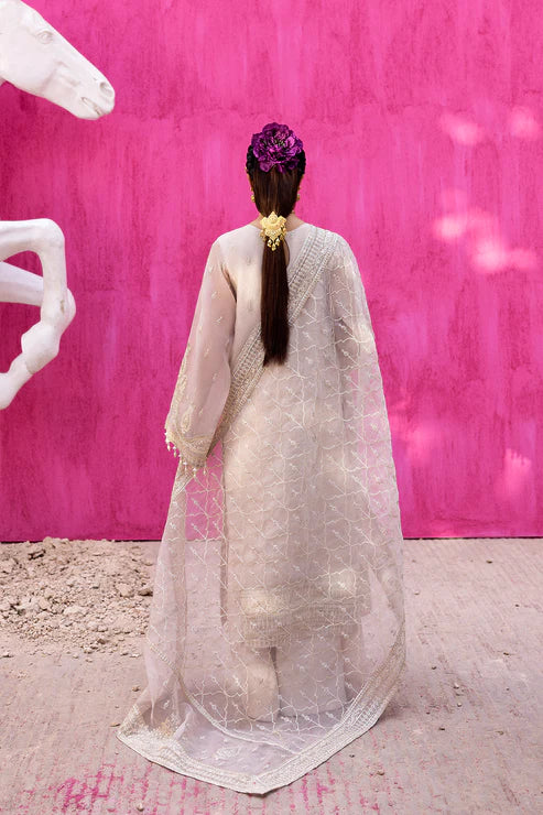 LUMESSE | Emaan Adeel | Empress Wedding Collection 2025