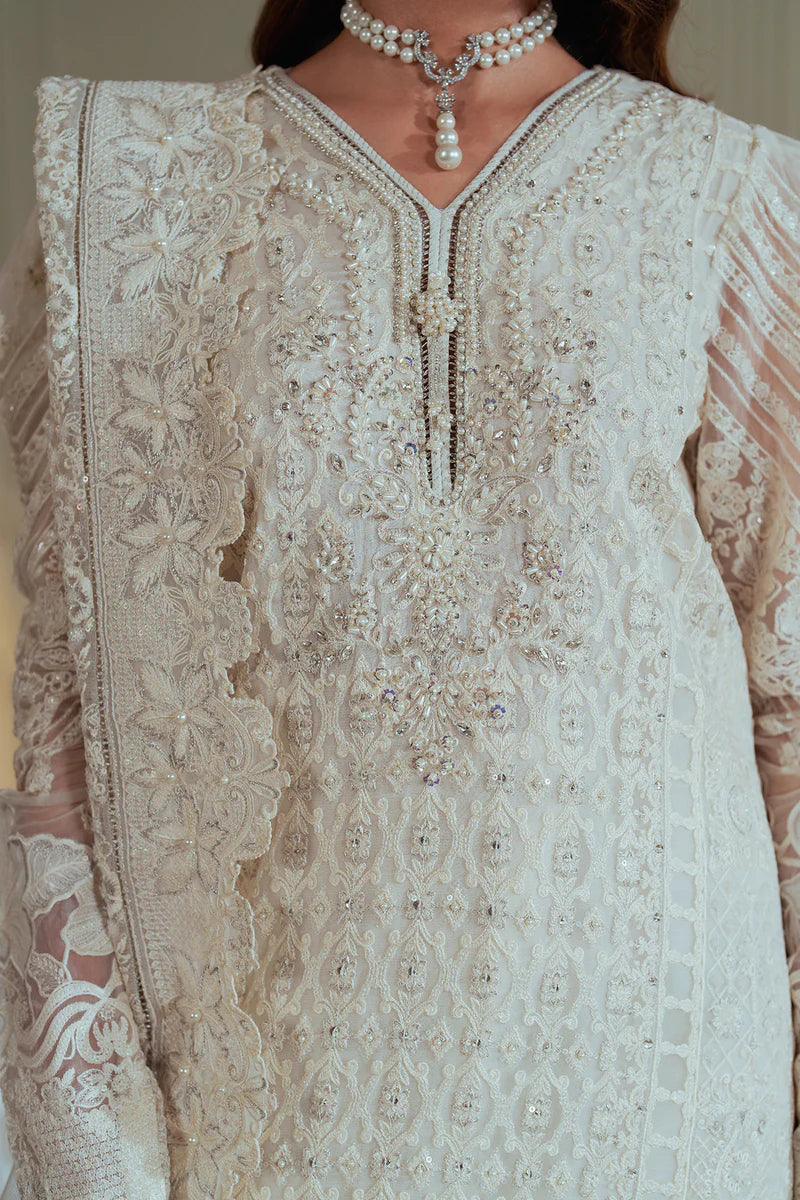 CH13-02 | Baroque | Chantelle Formal Collection 2024