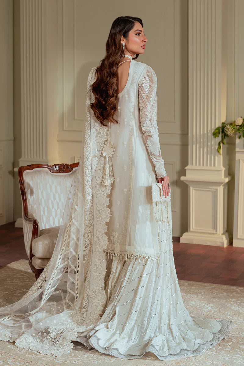 CH13-02 | Baroque | Chantelle Formal Collection 2024