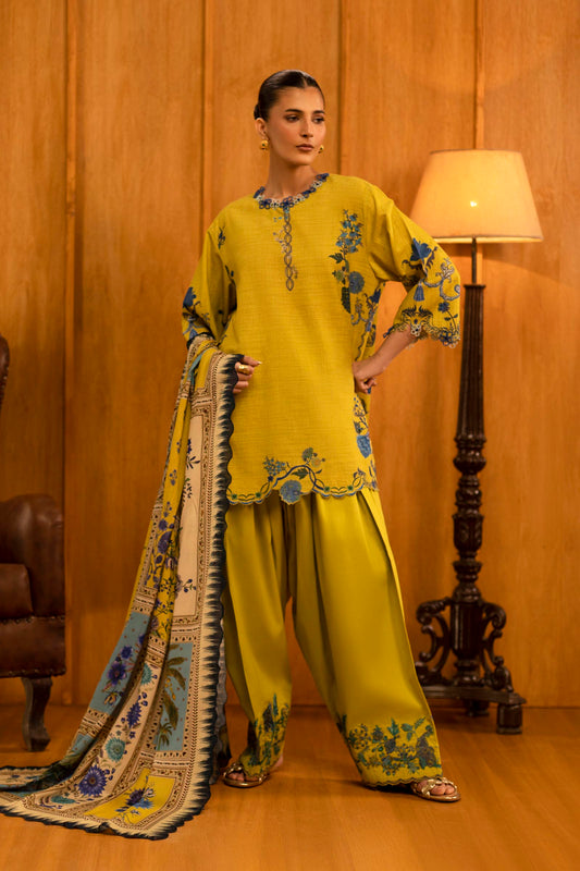 M253-04A-3CY | Sana Safinaz Muzlin Winter Collection 2025