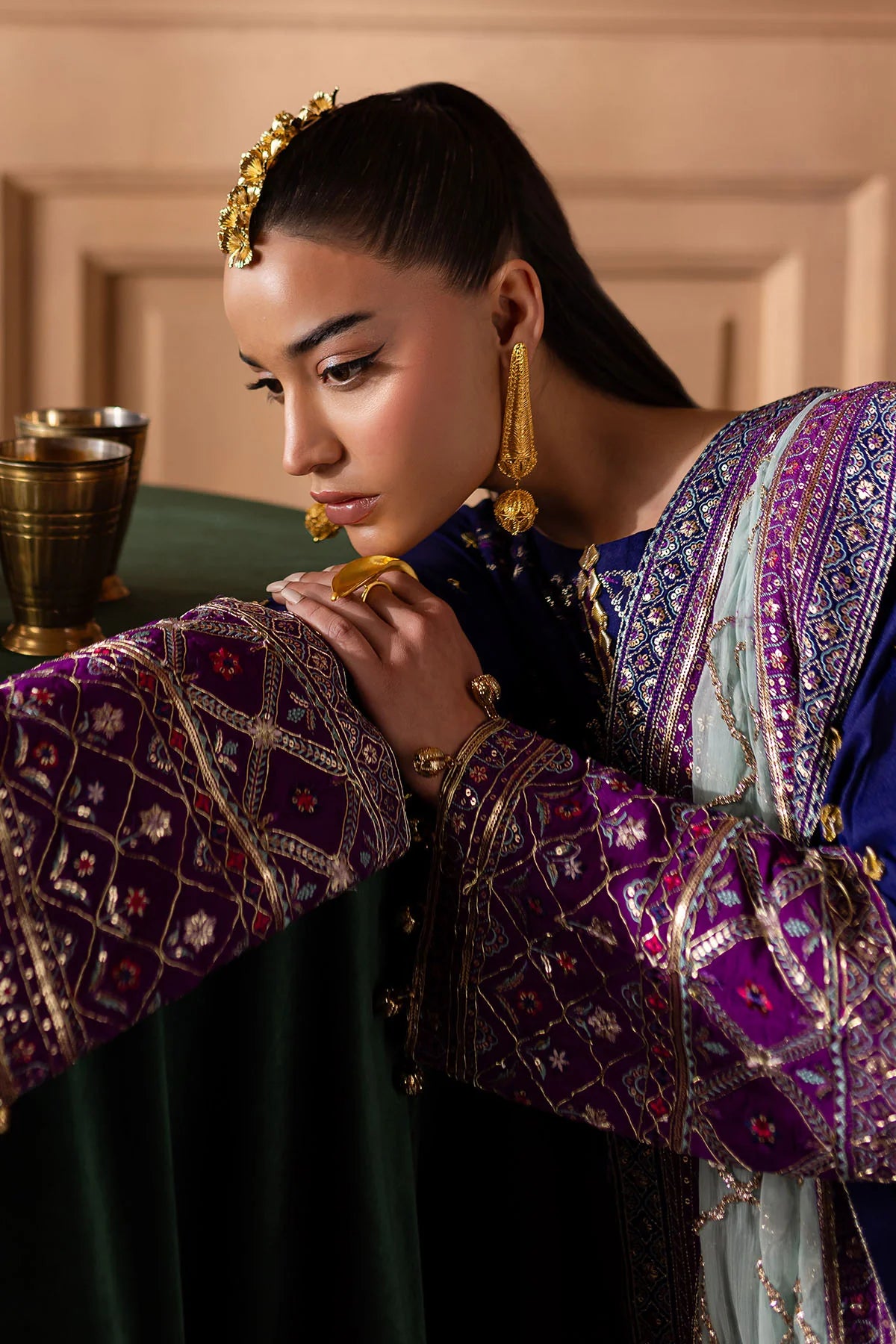 NE-137 | Nureh | Nur Mahal Collection 2025