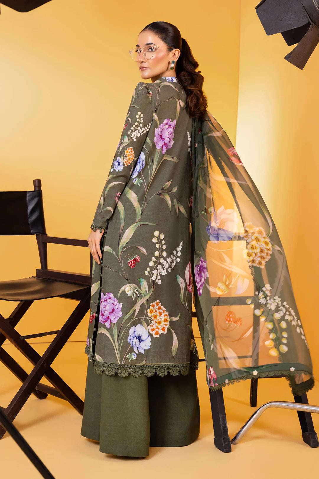 MB-CUS25-1103B | M Basic By Maria B Winter Unstitched Collection 2025