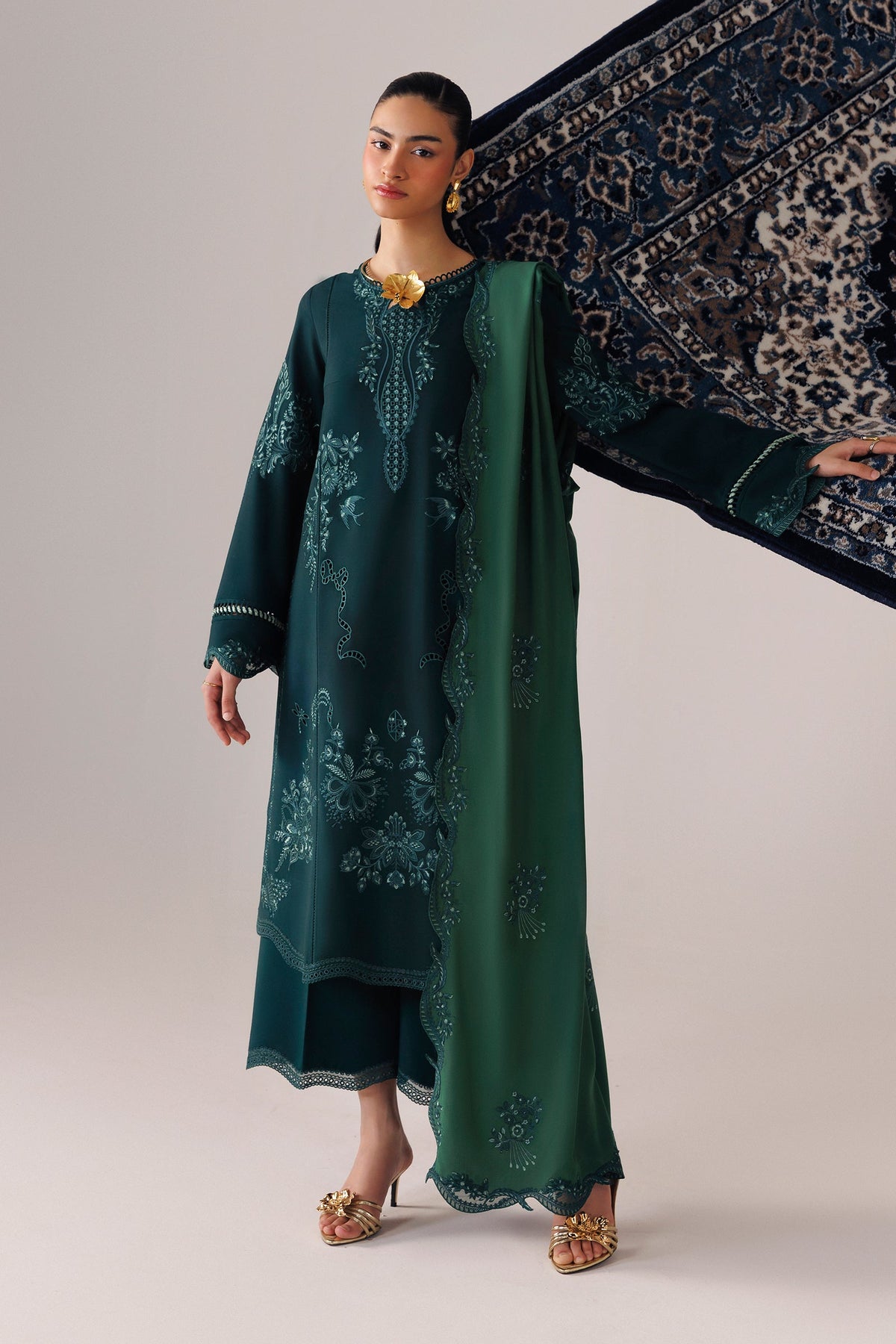 QLW-09 ROMA | Qalamkar | Qline Linen Collection 2026