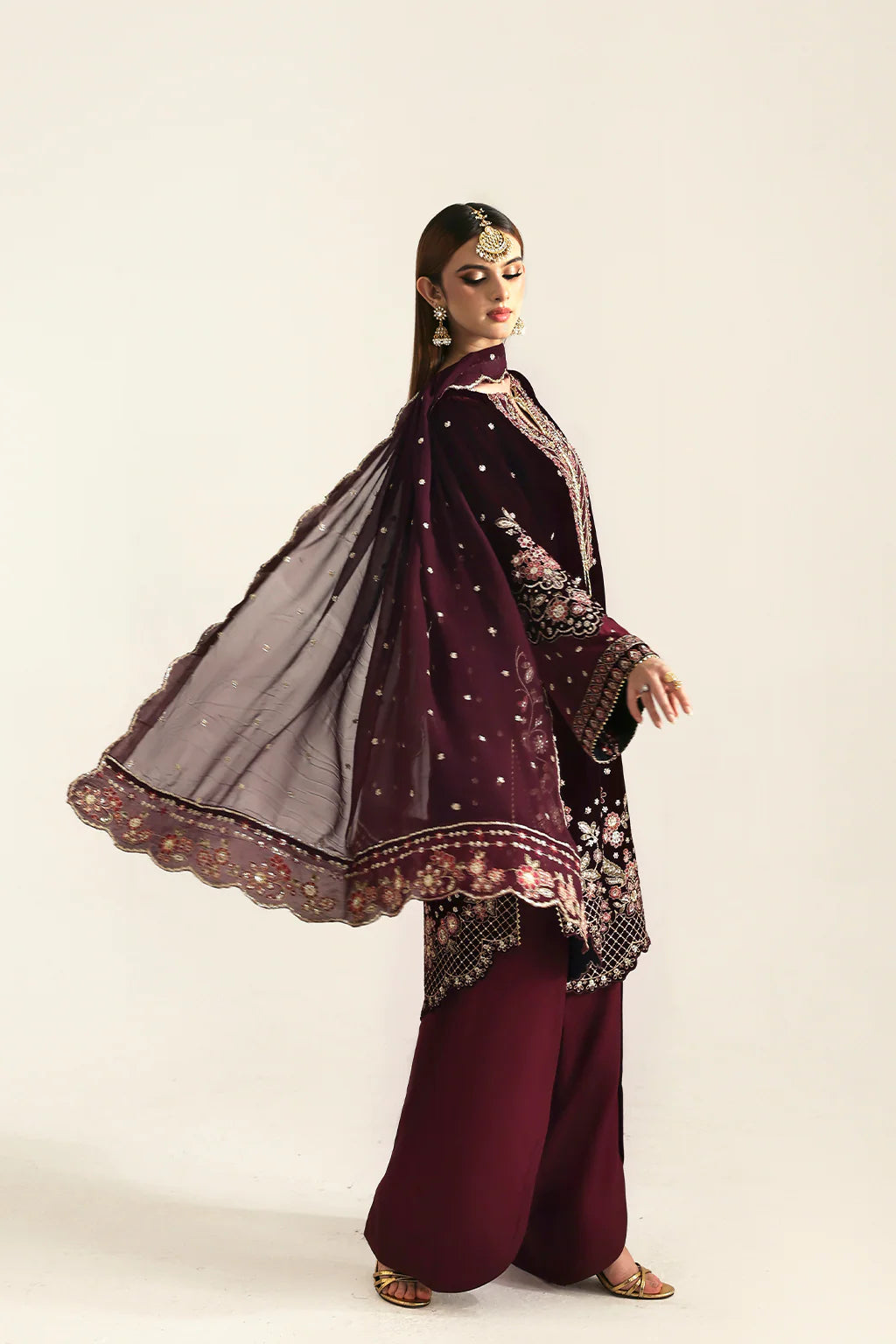 KANWAL  | EMAAN ADEEL ZARPOSH VELVET COLLECTION 2025