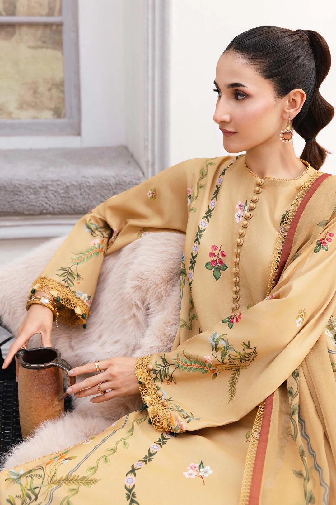 MB-CUS25-1105B | M Basic By Maria B Winter Unstitched Collection 2025