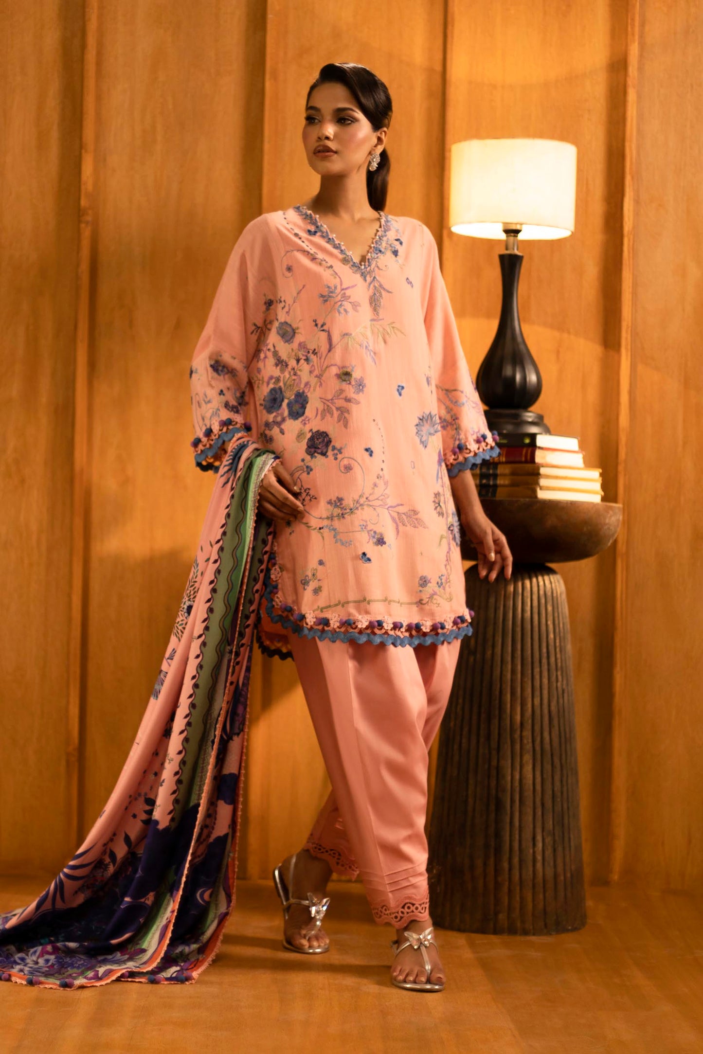 M253-06B-3CP | Sana Safinaz Muzlin Winter Collection 2025