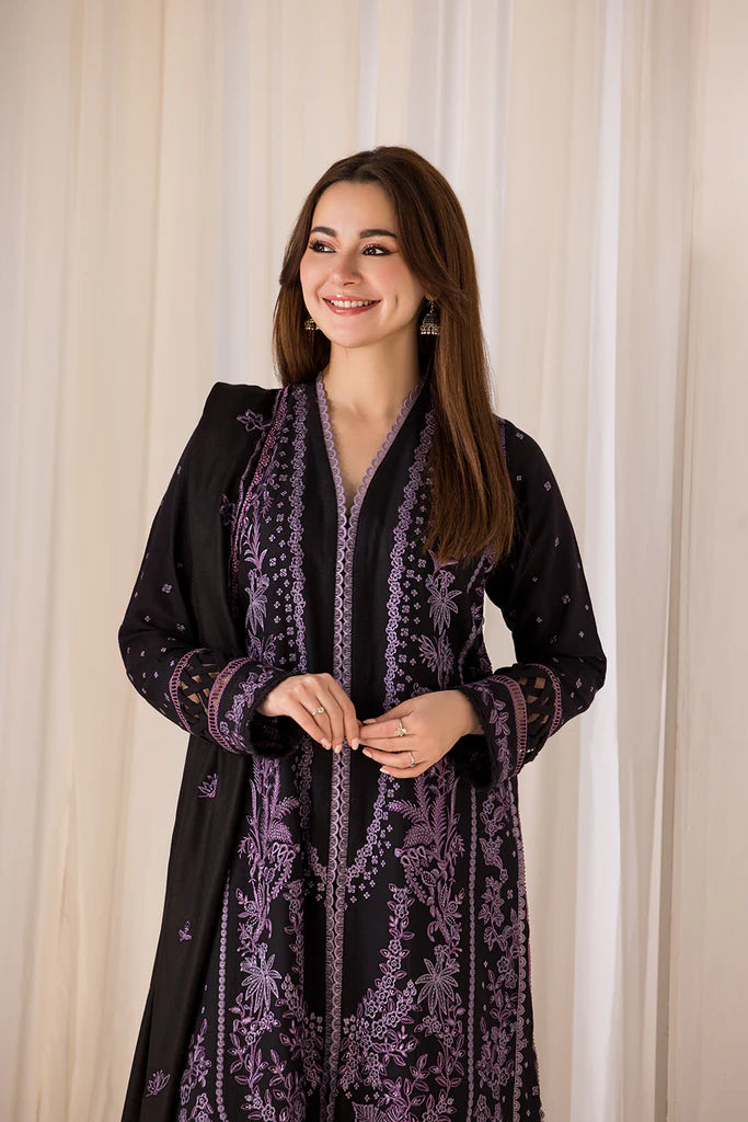 Design 6B | Sobia Nazir | Winter Shawl Collection 2024