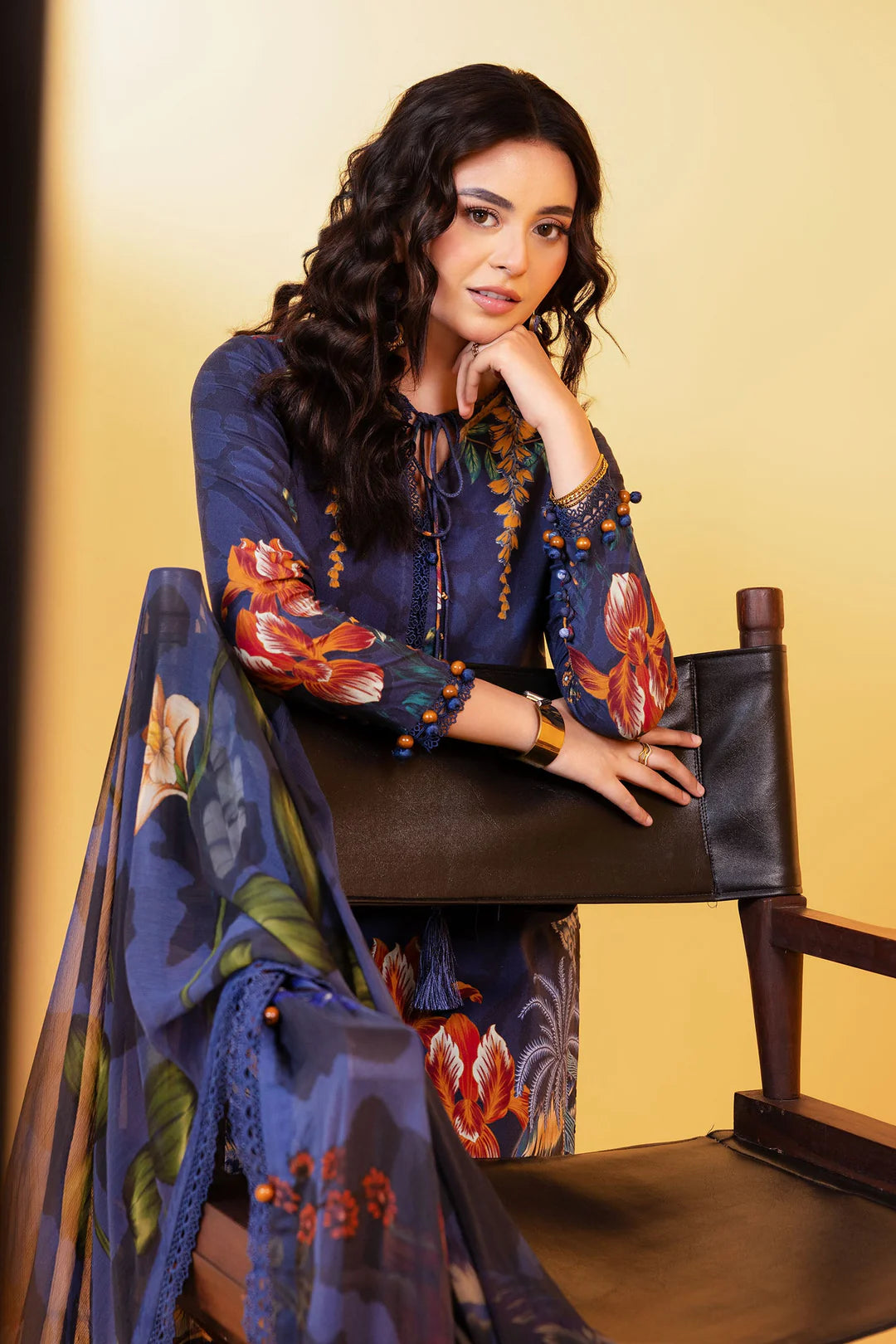 MB-CUS25-1109B | M Basic By Maria B Winter Unstitched Collection 2025