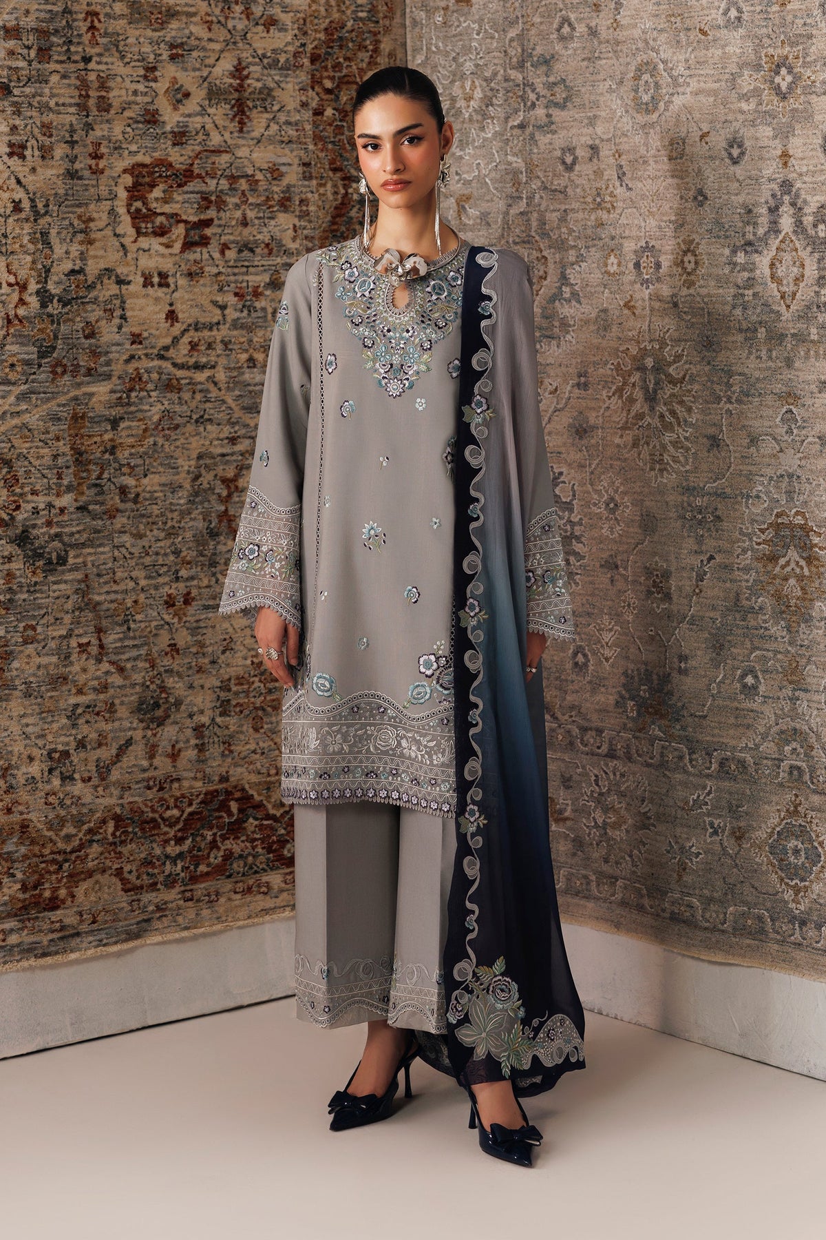 QLW-15 GINA | Qalamkar | Qline Linen Collection 2026