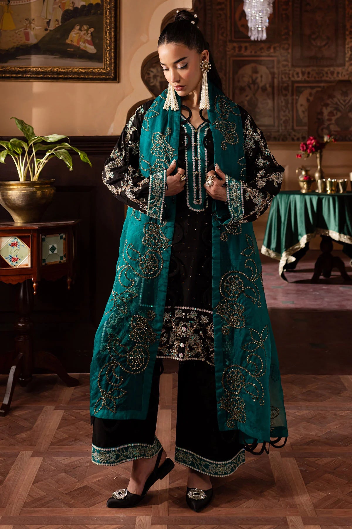 NE-140 | Nureh | Nur Mahal Collection 2025
