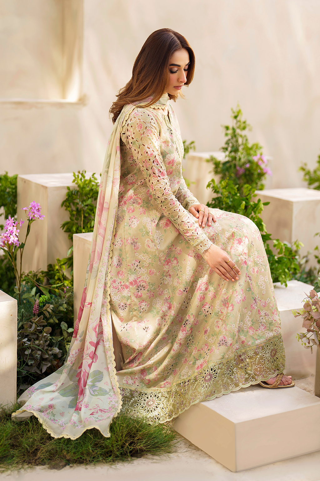 SFL-05 | Iznik | Festive Lawn Collection 2024