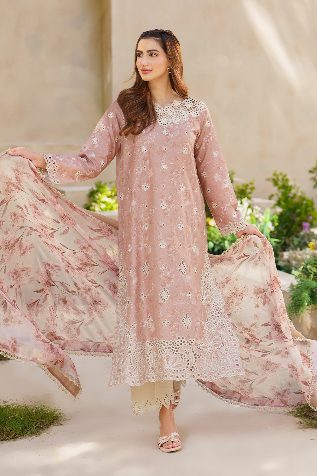 SFL-11 | Iznik | Festive Lawn Collection 2024