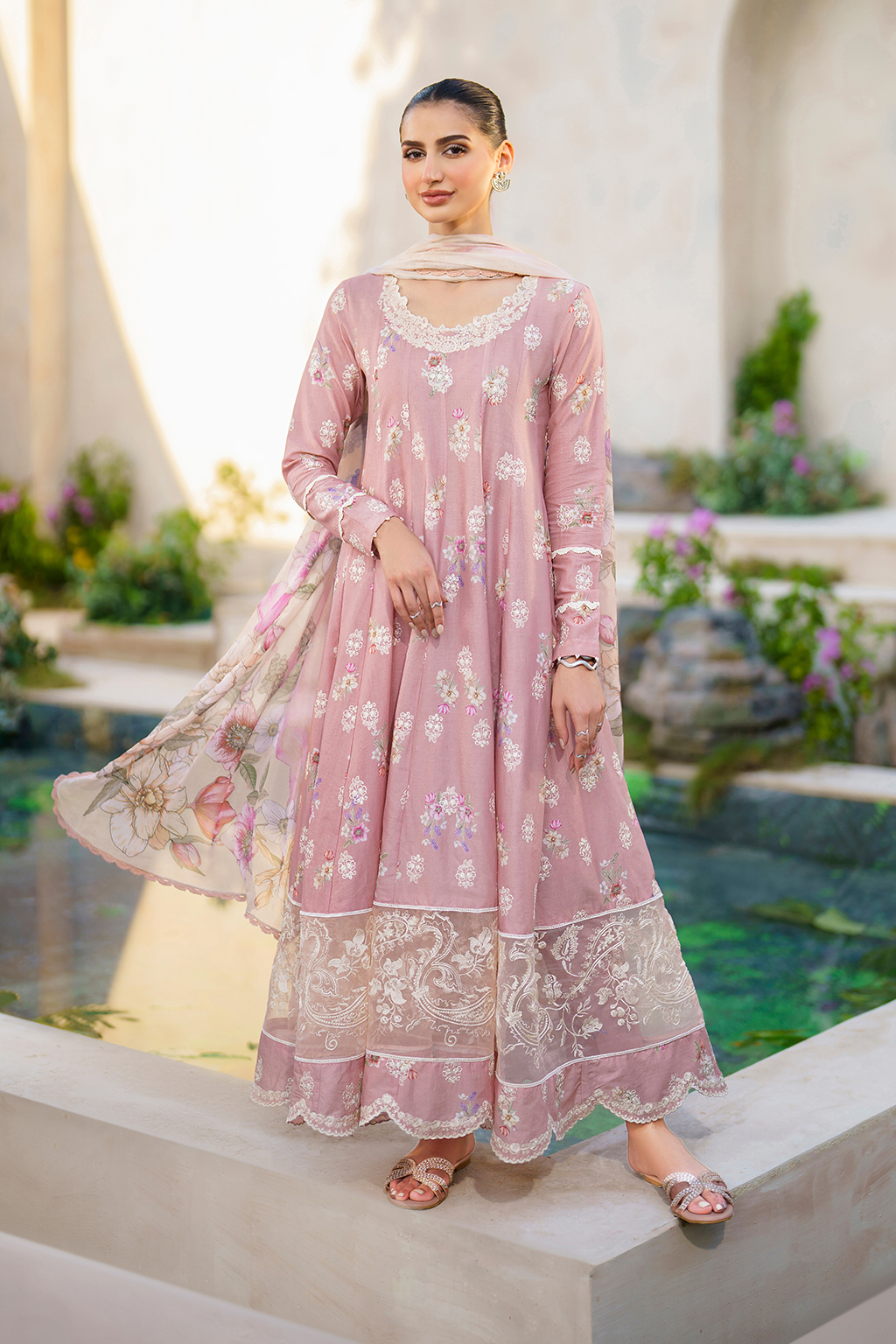 SFL-08 | Iznik | Festive Lawn Collection 2024