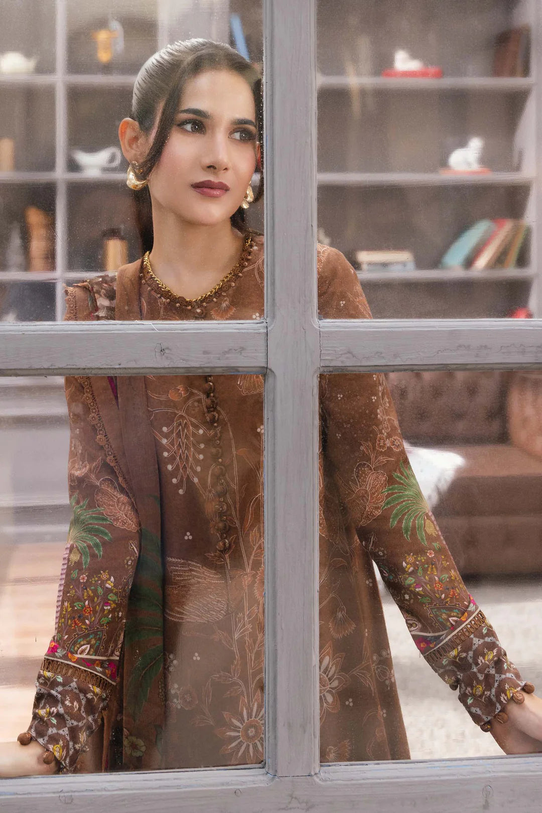 MB-CUS25-1106B | M Basic By Maria B Winter Unstitched Collection 2025