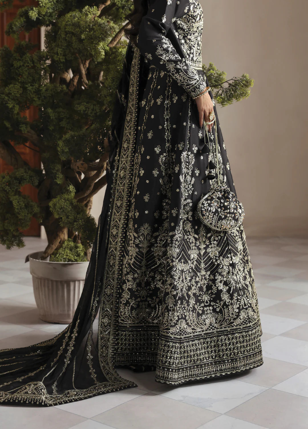 SORELIA | SERICA UNSTITCHED RAW SILK COLLECTION 2025