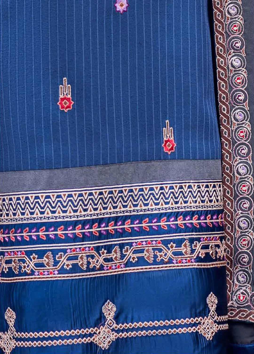 GRANITE SONG | Mushq | Symphony Hemline Karandi Winter Collection 2025