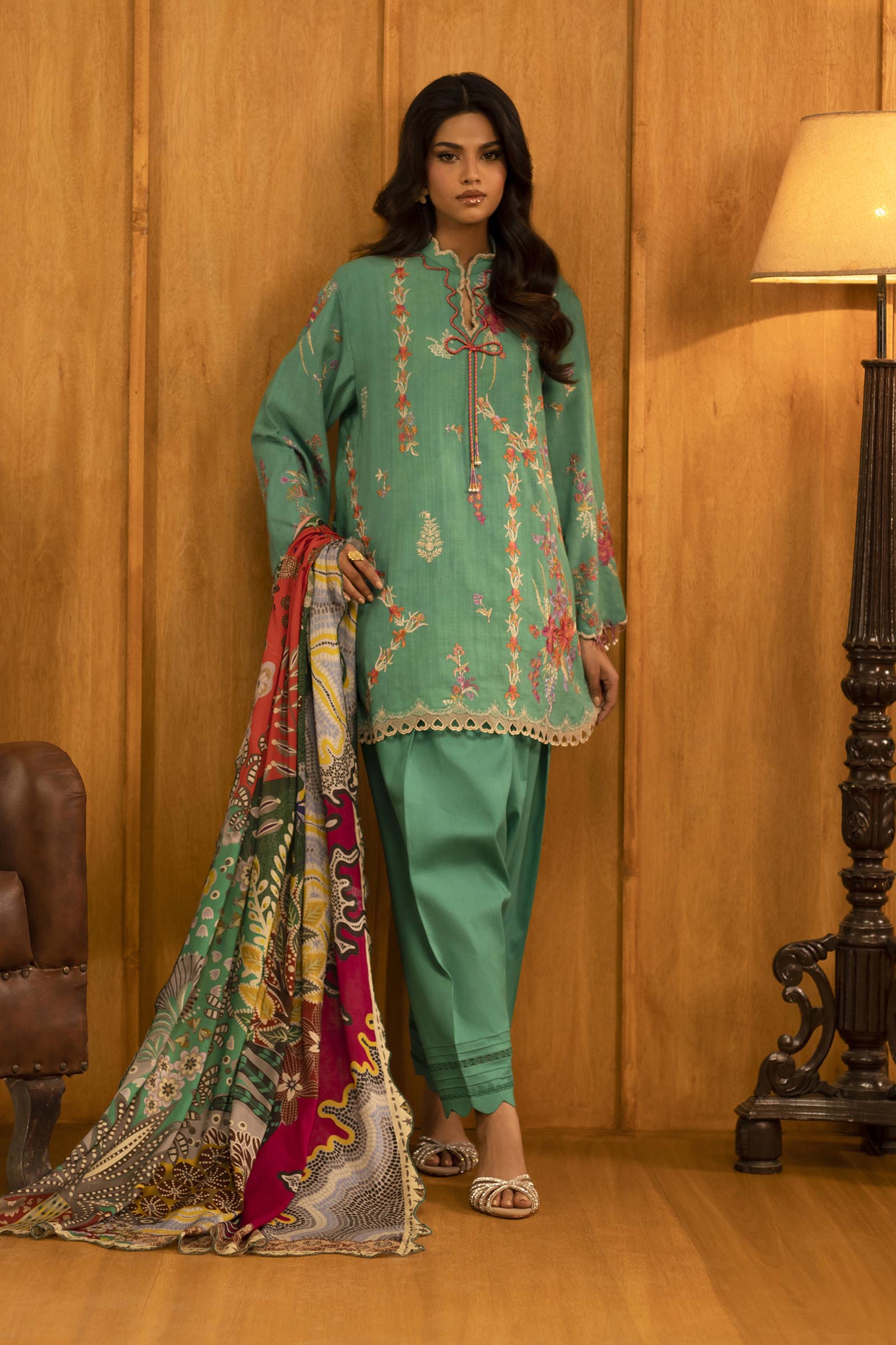 M253-08A-3CY | Sana Safinaz Muzlin Winter Collection 2025
