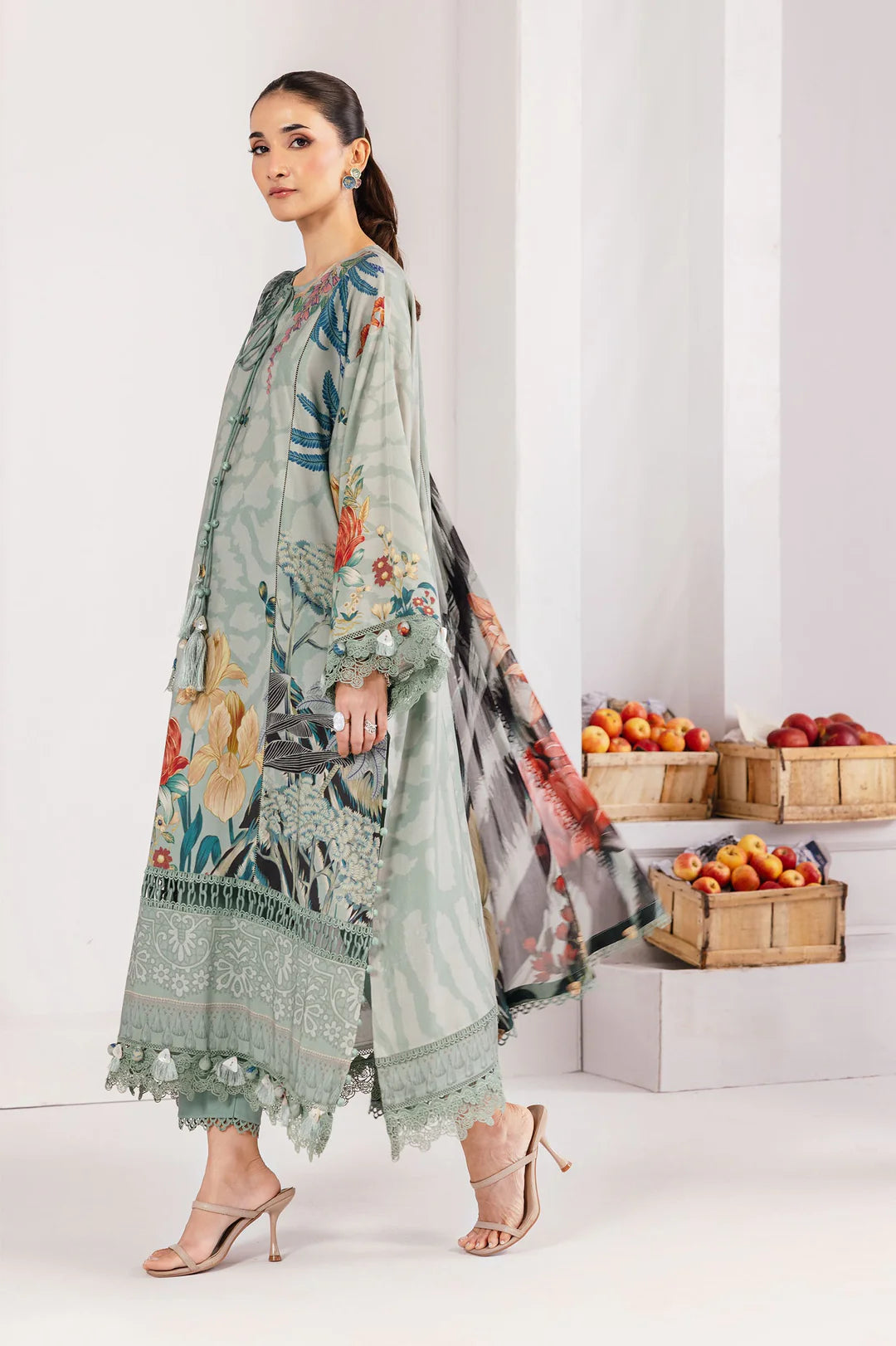 MB-CUS25-1109A | M Basic By Maria B Winter Unstitched Collection 2025