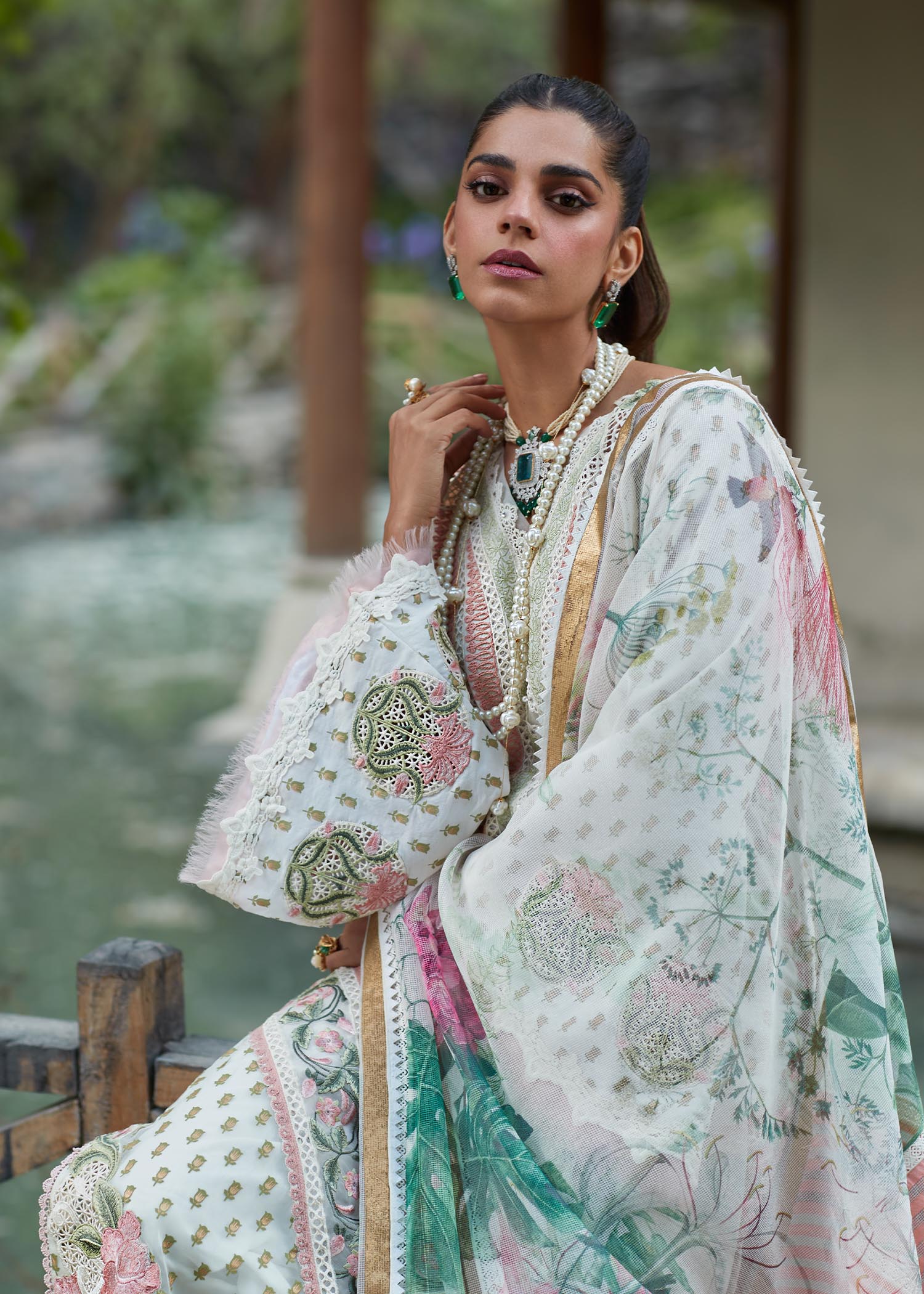 D-5A |  Saira Shakira | Crimson | Luxury Lawn 2023