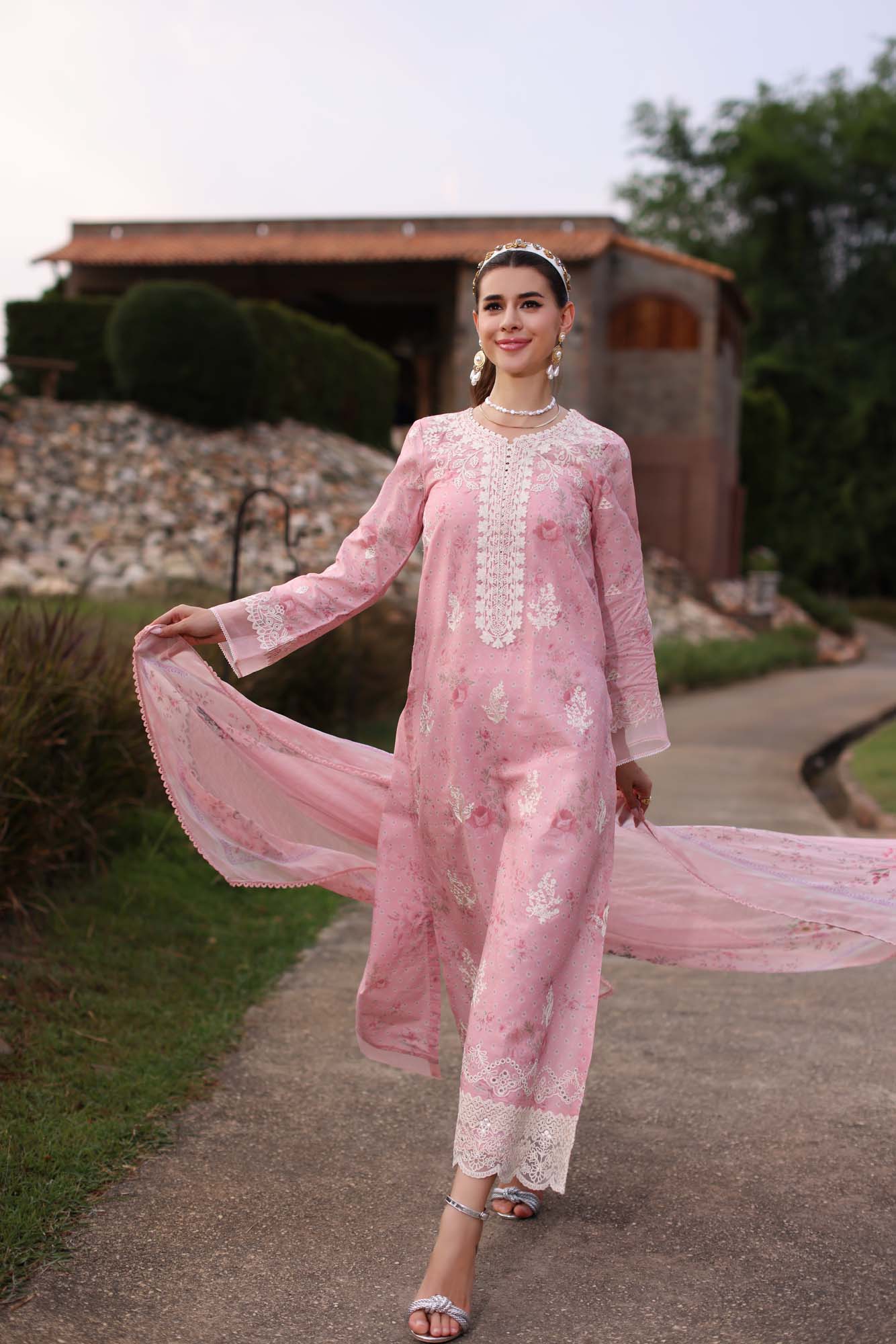 D7 | Saadia Asad  |  Noor Eid Luxe Printkari Lawn 2024