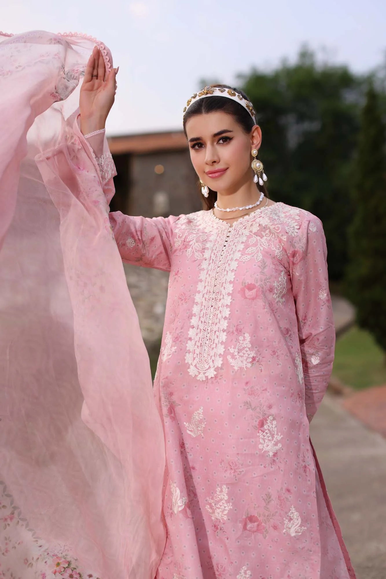 D7 | Saadia Asad  |  Noor Eid Luxe Printkari Lawn 2024