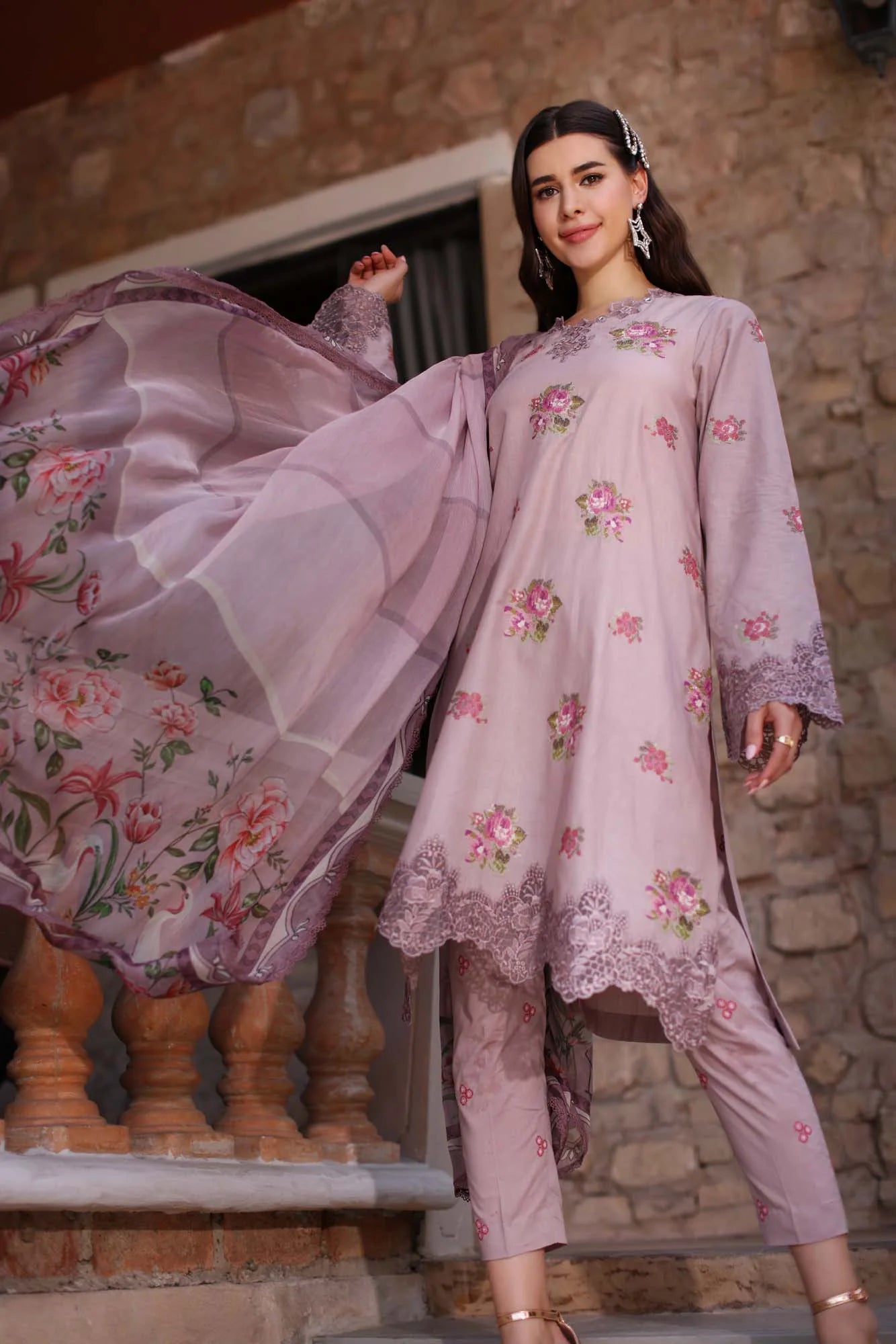 D4 | Saadia Asad  |  Noor Eid Luxe Printkari Lawn 2024