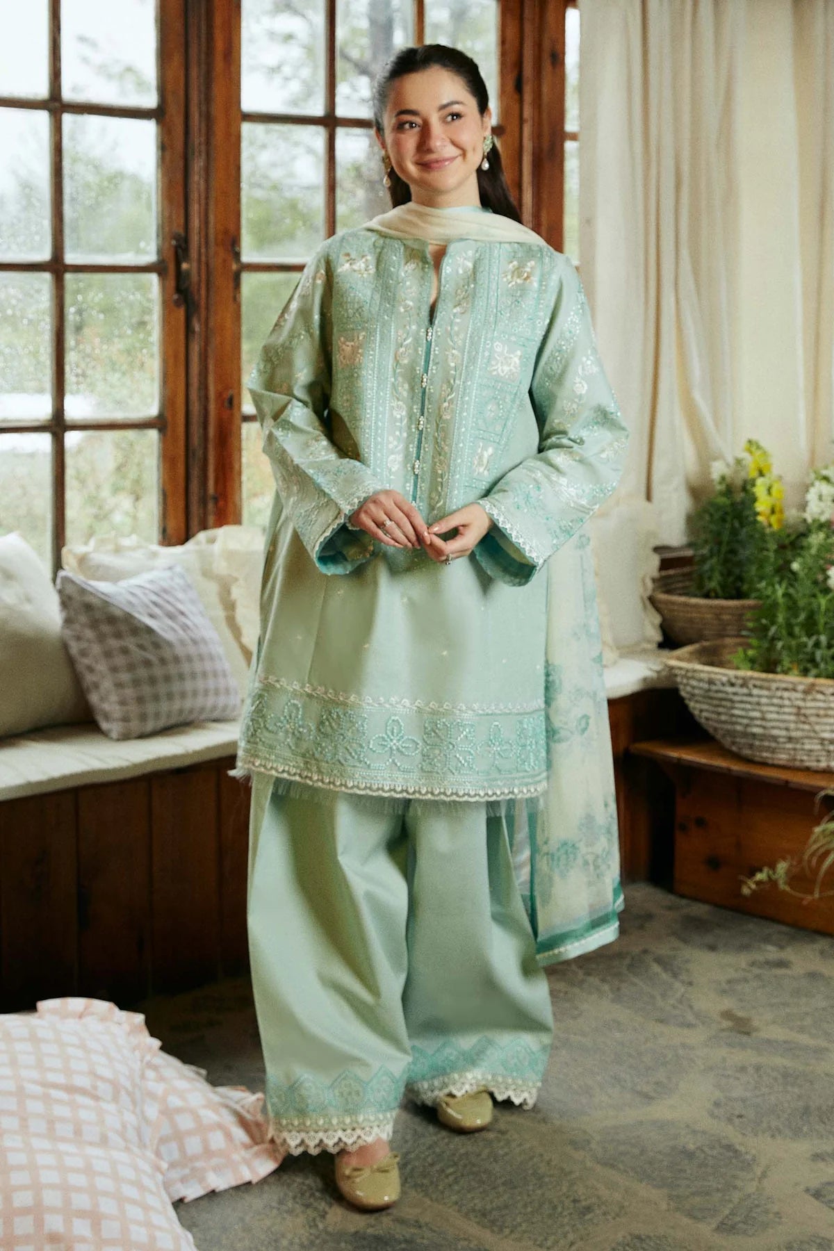 AYRA-6B | Zara Shahjahan | Coco Lawn Volume 2 Collection 2024