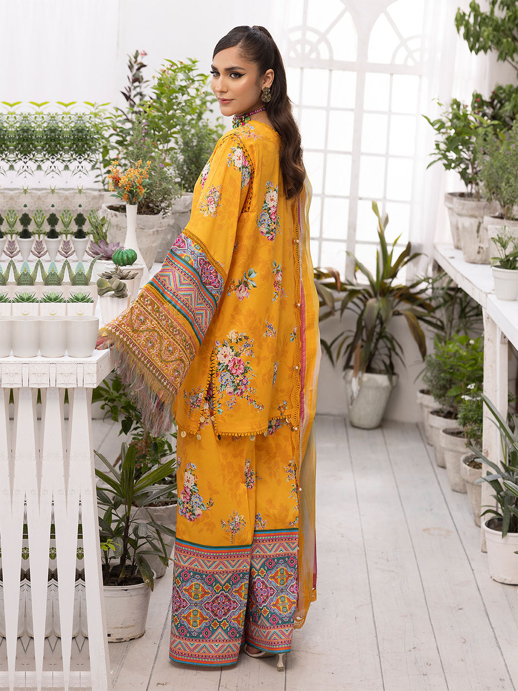 Ammara | Faiza Faisal | NaaZaan Summer Collection 2023