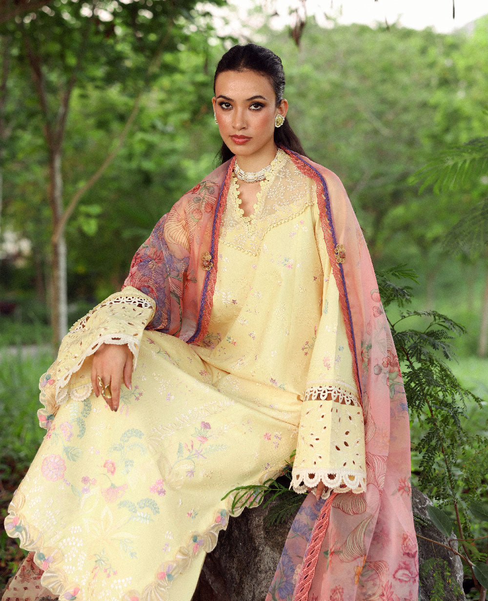 Amris | Republic Womenswear | Lilas Summer Lawn Collection 2026